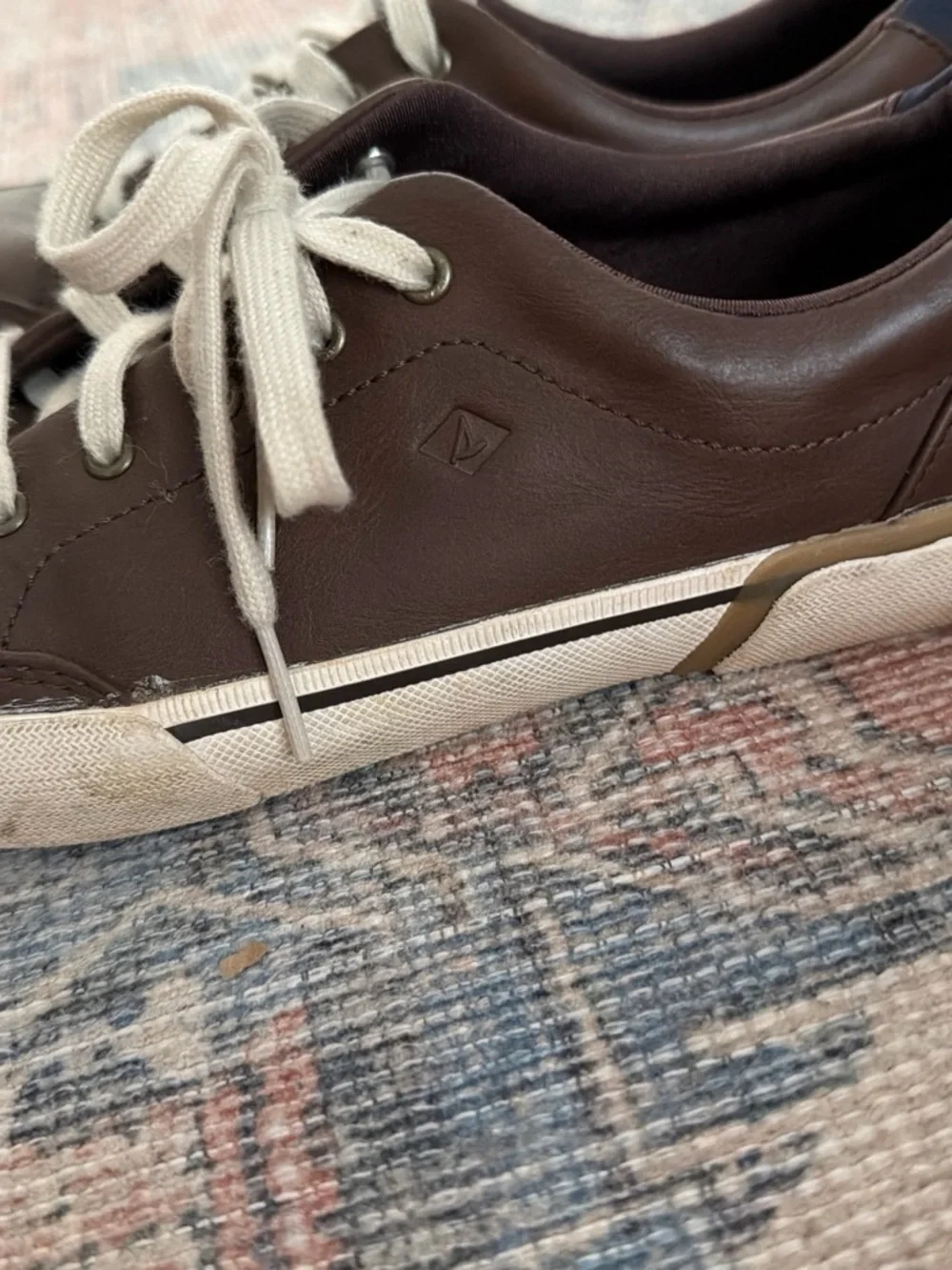 Sperry Men's Brown Leather Lace-Up Sneakers with White Laces
